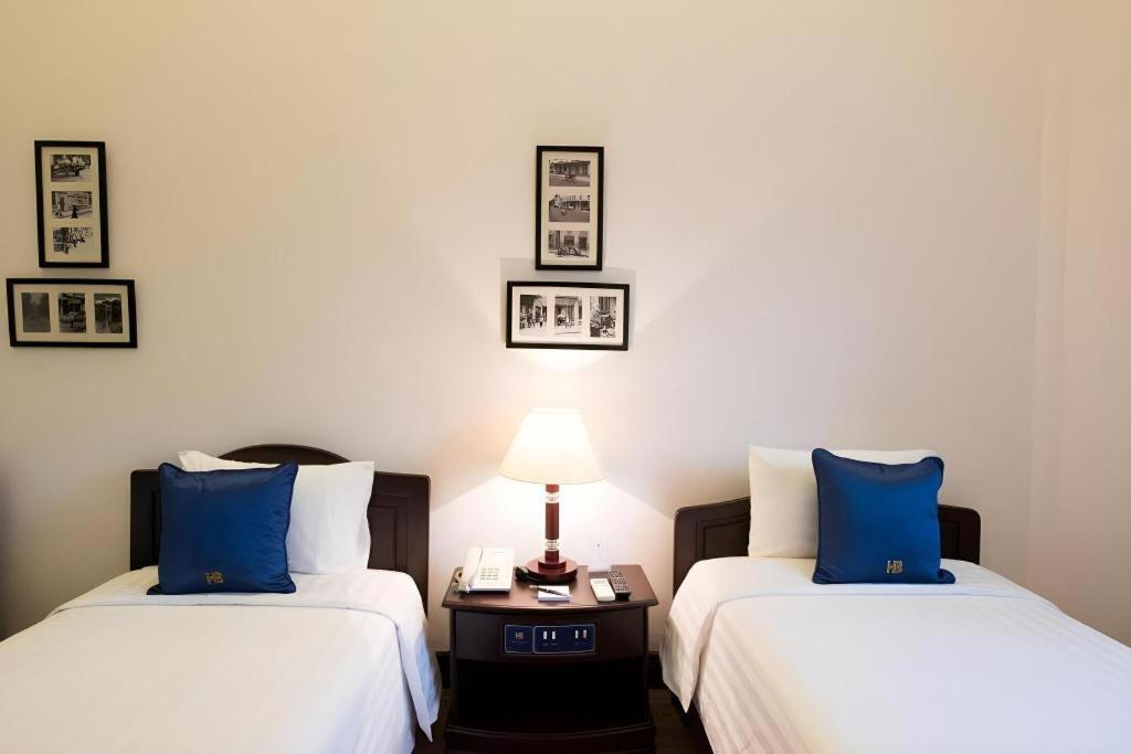 Hoa Binh Hotel Hanoï Extérieur photo