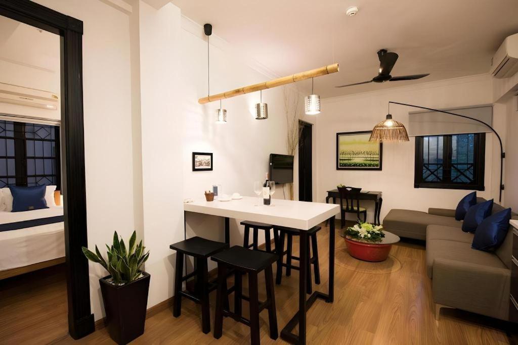 Hoa Binh Hotel Hanoï Extérieur photo